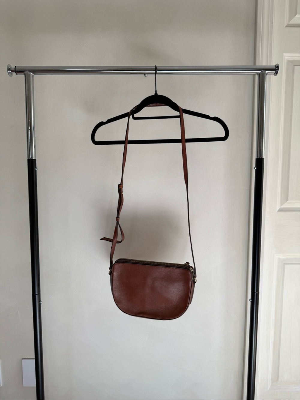 Banana Republic Brown Leather Crossbody Shoulder Bag